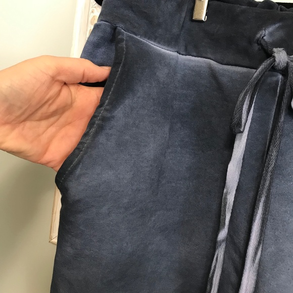 Distressed Joggers fit like a large can be worn a dress pants new - Picture 6 of 12